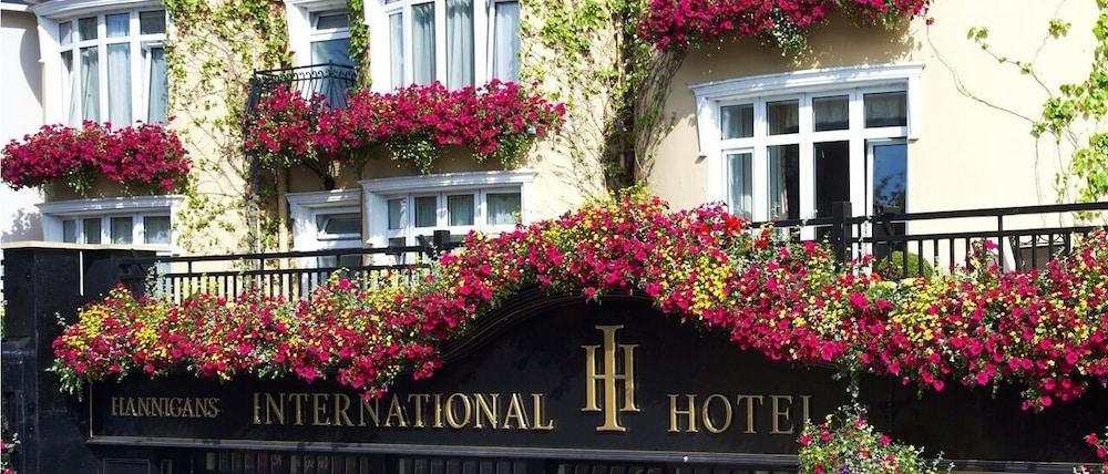 International Hotel Killarney Buitenkant foto